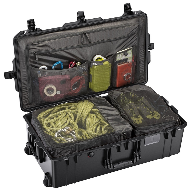 Peli 1615TRVL Air Black